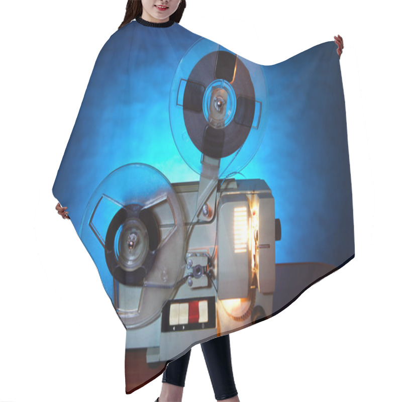 Personality  Film Projector Hair Cutting Cape