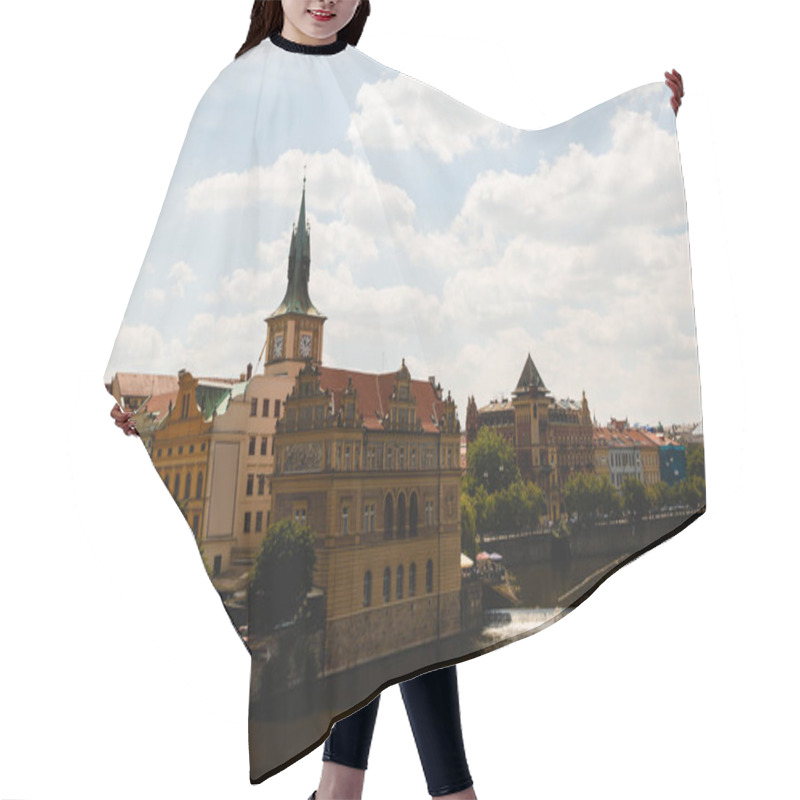 Personality  Vltava River Hair Cutting Cape