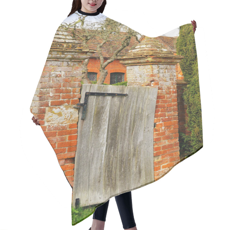 Personality  Old Gate Hair Cutting Cape