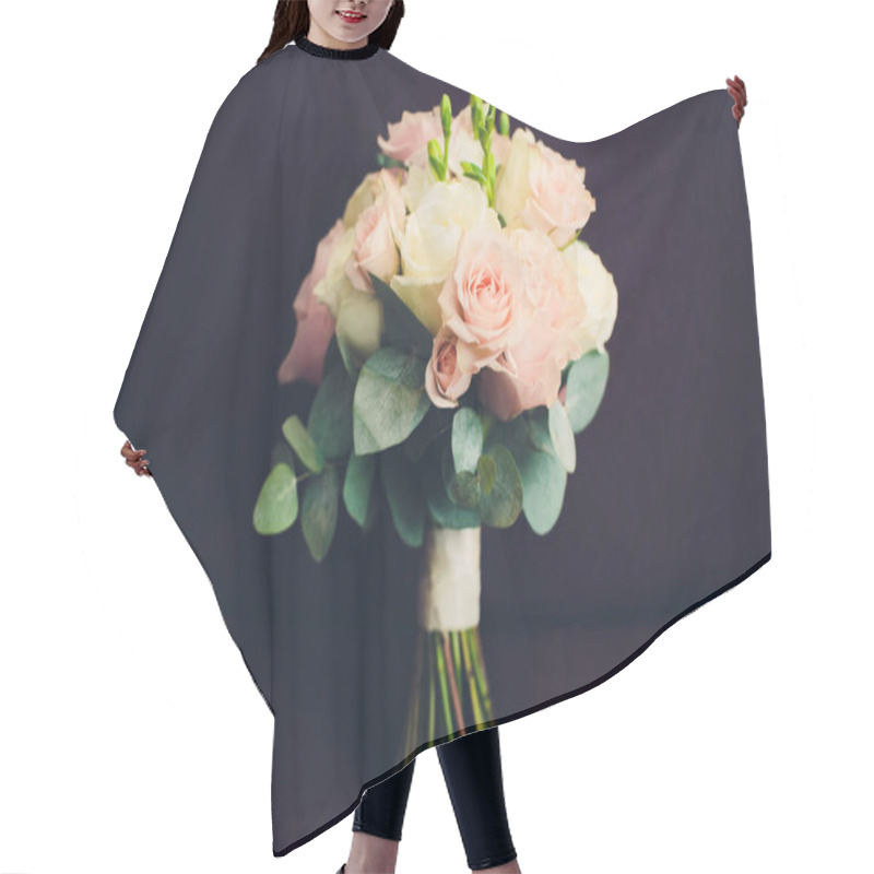 Personality  Beautiful Wedding Bouquet Of White And Pink Roses On Black Background. Hair Cutting Cape