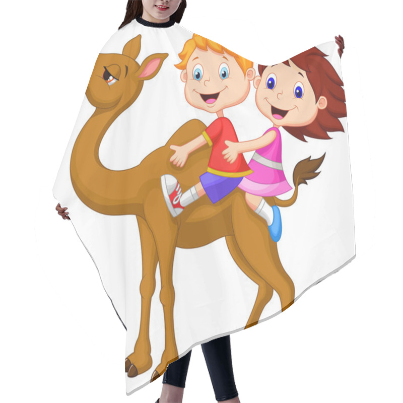 Personality  Boy And Girl Riding Camel Hair Cutting Cape