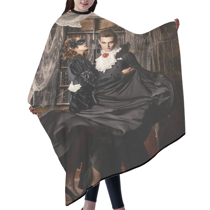 Personality  Lord Of Vampires Hair Cutting Cape