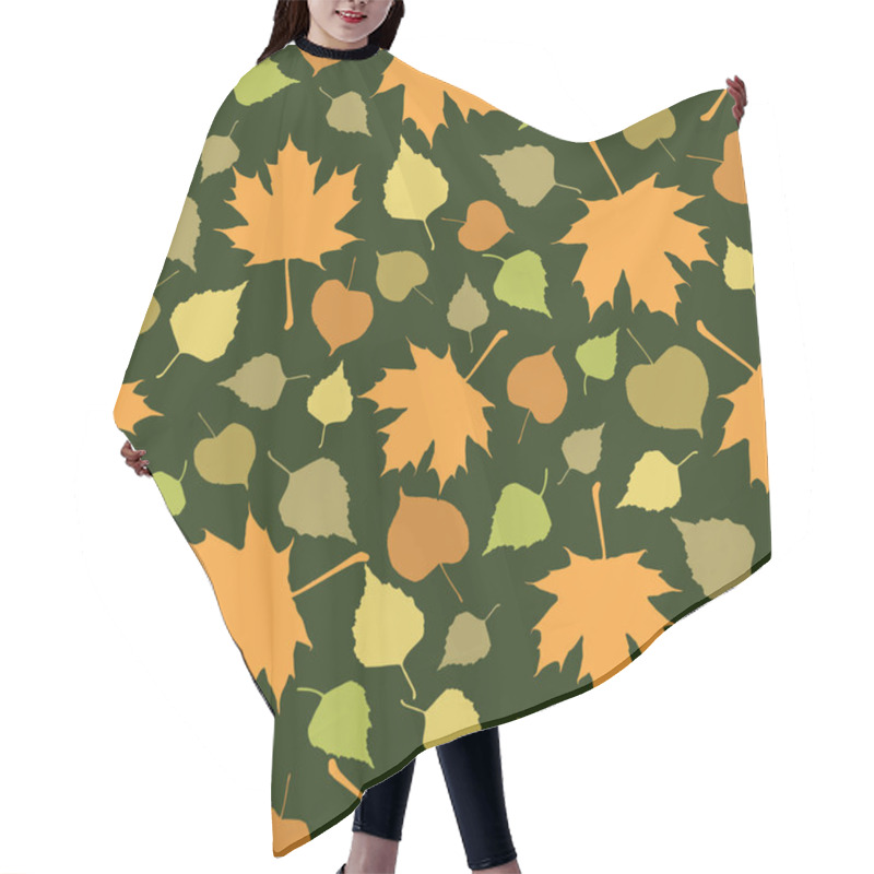 Personality  Seamless Pattern Of Autumn Leaves Isolated On A Green Background. Hair Cutting Cape