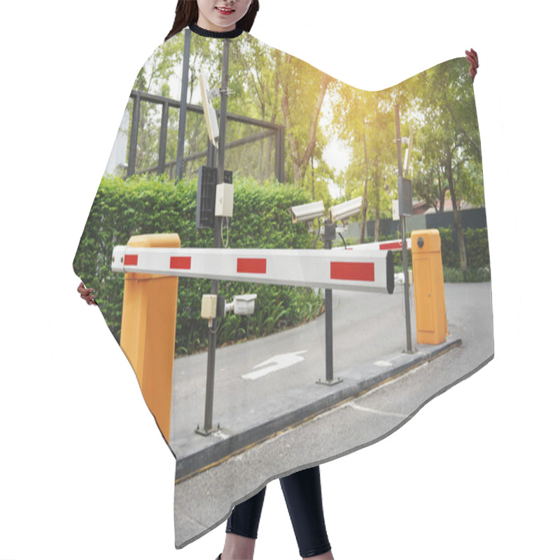 Personality       Automatic Barrier Gate , Security System For Building And Car Entrance Vehicle Barrier                                      Hair Cutting Cape