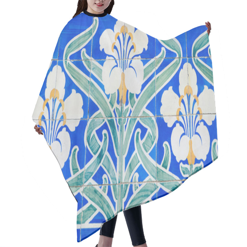 Personality  Traditional Portuguese Glazed Tiles Hair Cutting Cape