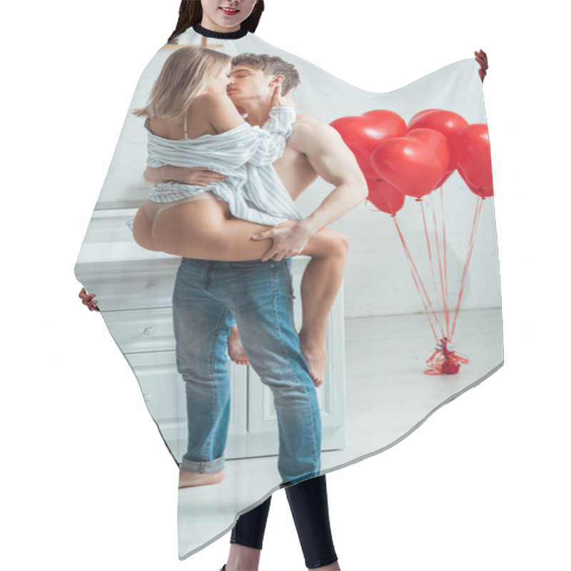 Personality  Handsome Man Holding In Arms Girl And Kissing Near Heart-shaped Balloons  Hair Cutting Cape