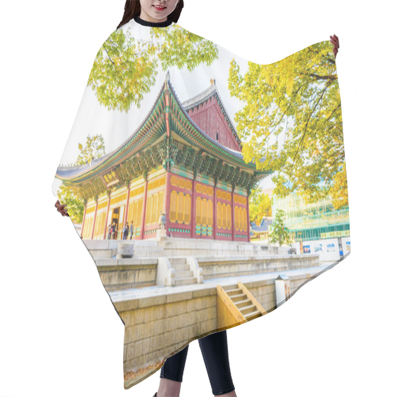 Personality  Architecture In Deoksugung Palace Hair Cutting Cape