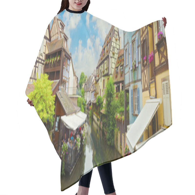 Personality  Beautiful old town Colmar hair cutting cape