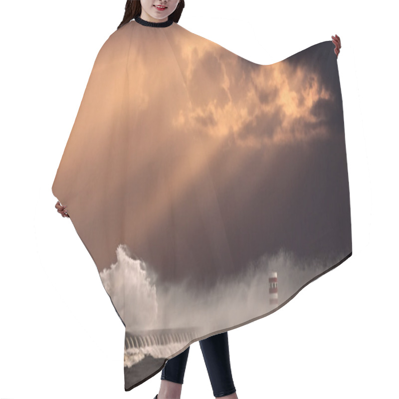 Personality  West Europe Seascape Hair Cutting Cape