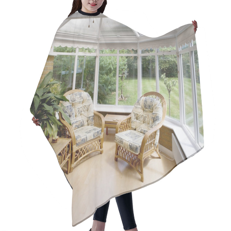 Personality  Conservatory Hair Cutting Cape