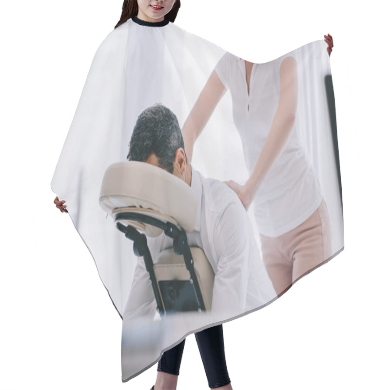 Personality  Massage Hair Cutting Cape