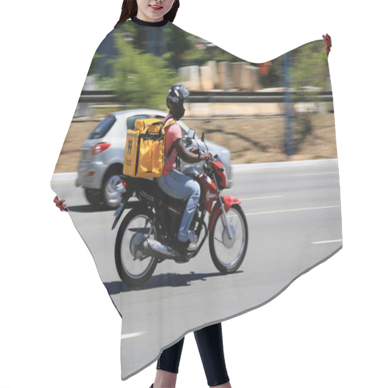 Personality  Salvador, Bahia, Brazil - December 30, 2020: Motorcyclist Uses His Motorbike To Deliver Food By Application In The City Of Salvador. *** Local Caption *** . Hair Cutting Cape