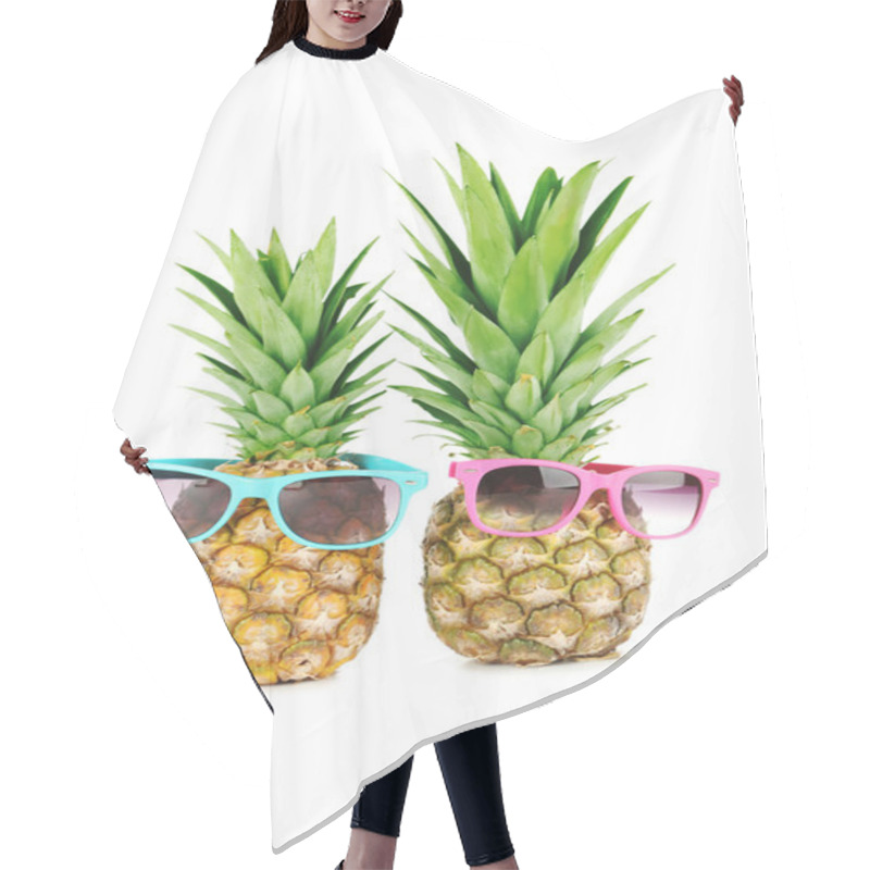 Personality  Ripe Pineapples With Sunglasses Hair Cutting Cape