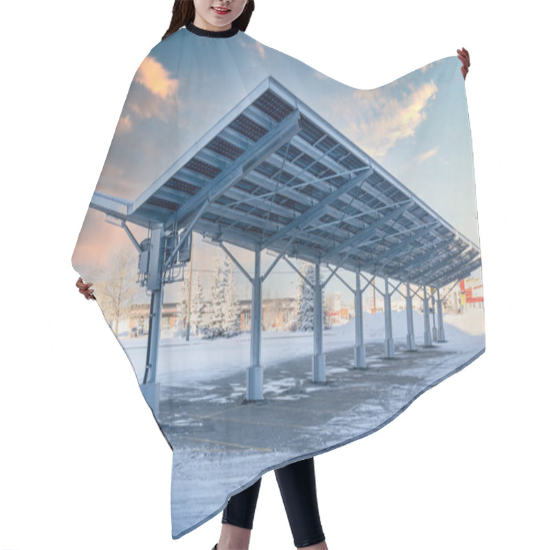 Personality  A Modern Solar Carport For Public Vehicle Parking Is Outfitted With Solar Panels Producing Renewable Energy. Hair Cutting Cape