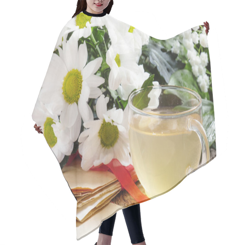 Personality  Herbal Tea, A Bouquet Of Daisies Hair Cutting Cape