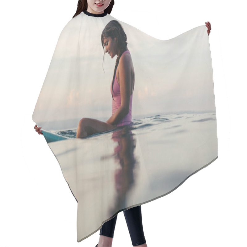 Personality  Surfer Hair Cutting Cape