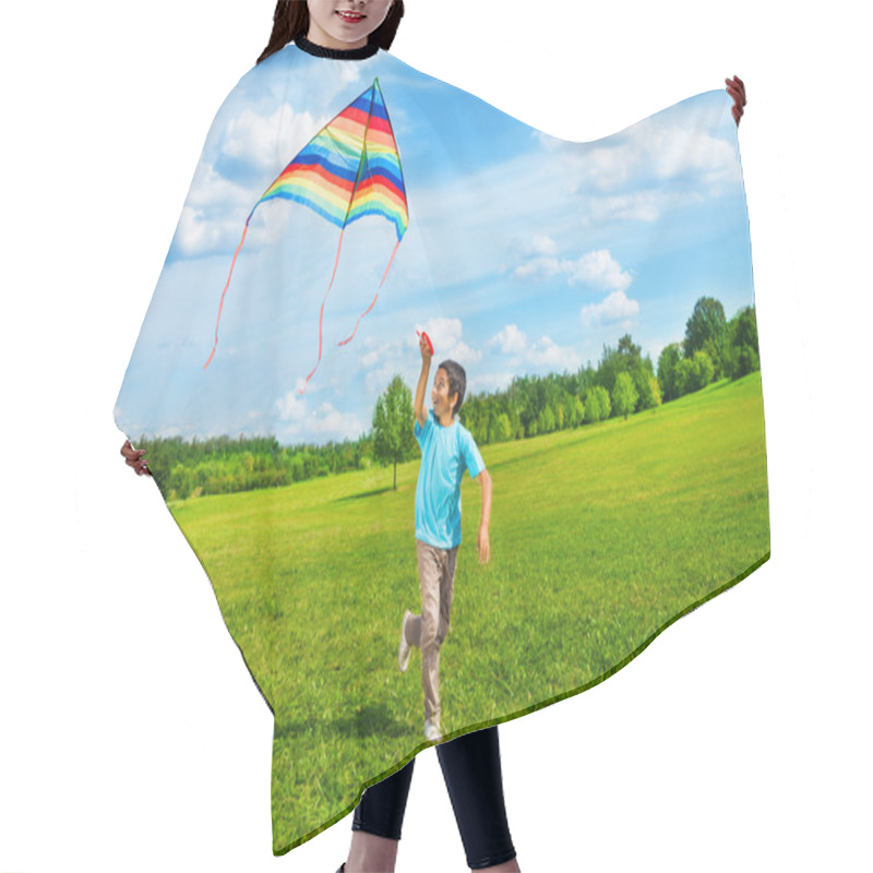 Personality  Happy Boy Run With Kite Hair Cutting Cape