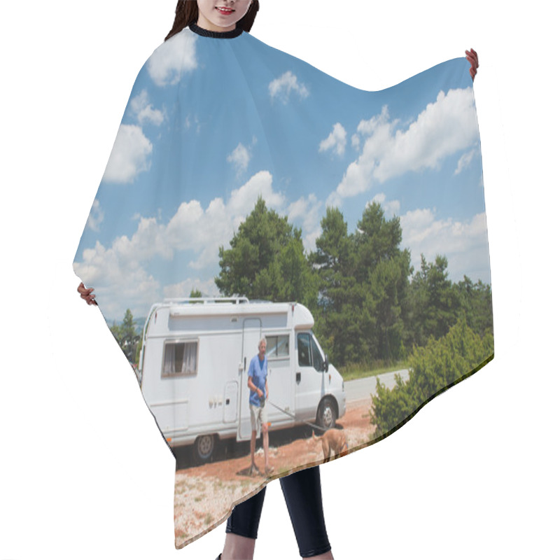 Personality  Man Is Traveling By Mobile Home Hair Cutting Cape