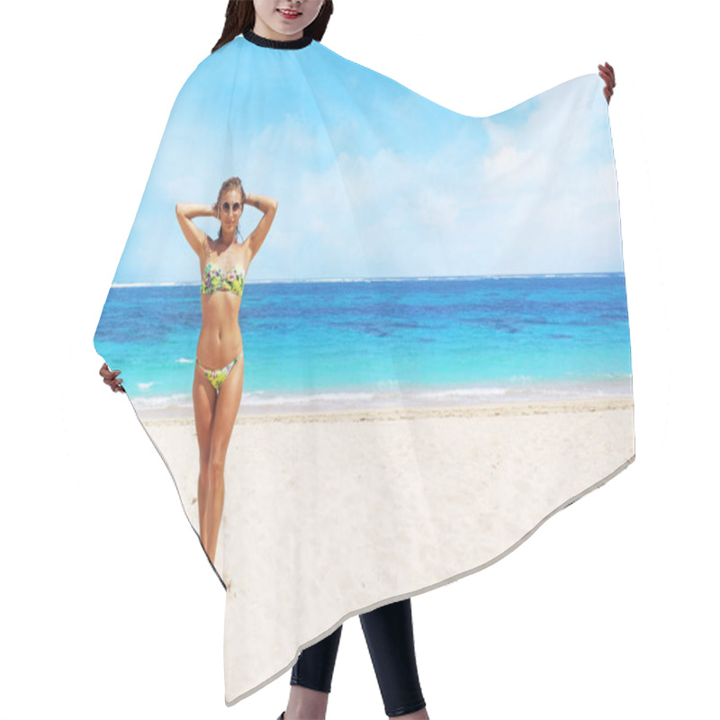 Personality  Happy Woman On The Beach Hair Cutting Cape