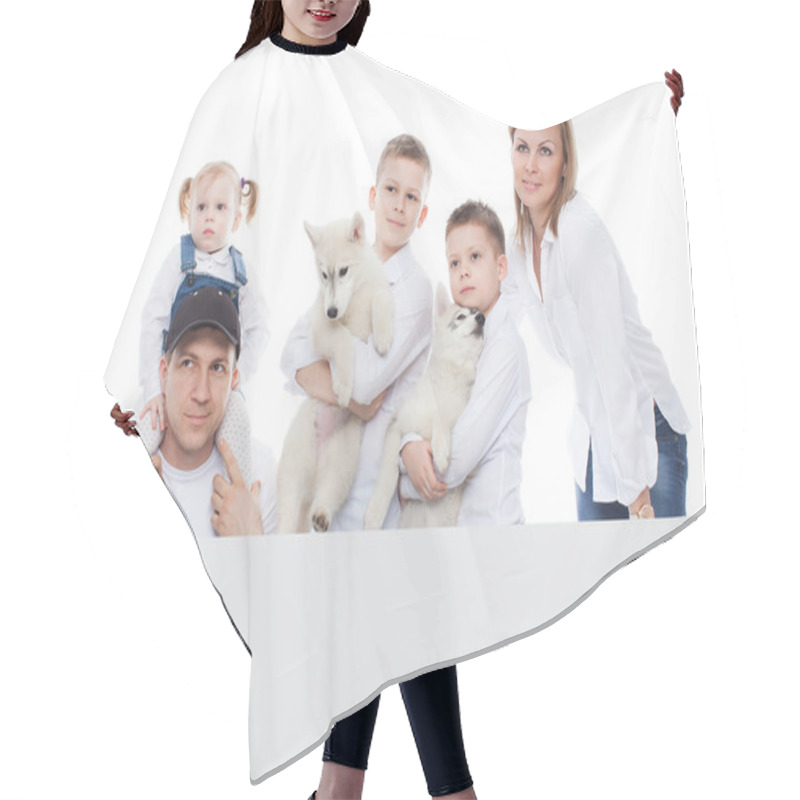 Personality  Beautiful Family, Mom, Dad, Kids, Son, Daughter, Kids, Puppies Husky, With Blank Board, Isolation Hair Cutting Cape