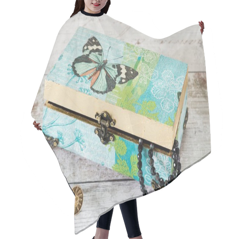 Personality  Decoupaged Box Hair Cutting Cape