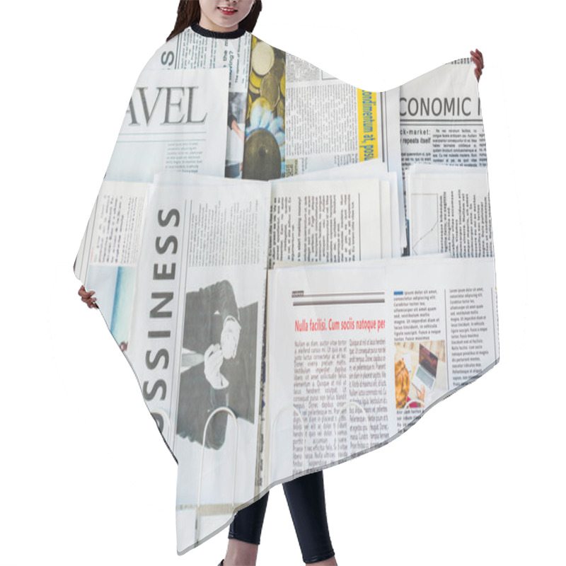 Personality  Different Print Business And Travel Newspapers On Stand Hair Cutting Cape