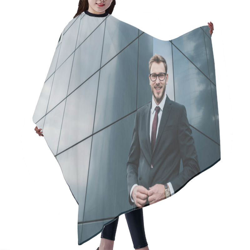 Personality  Handsome Stylish Businessman  Hair Cutting Cape