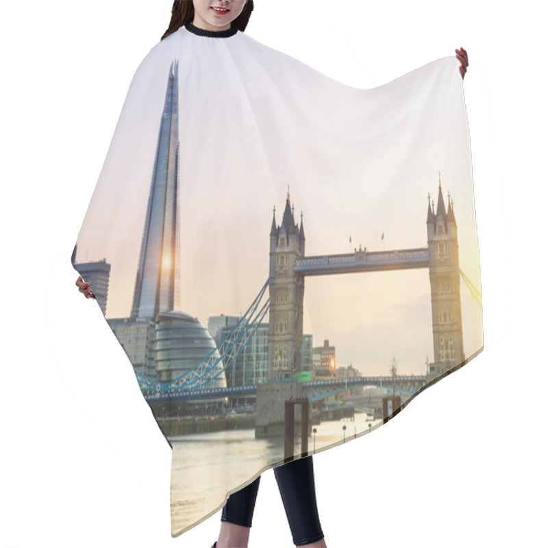 Personality  London, Tower Bridge And Shard London Bridge At Sunset Hair Cutting Cape