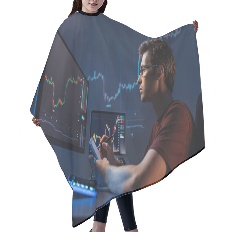 Personality  Side View Of Young Man Trader Analyst At Working Table, Analyzing Financial Chart, Stock Quotes, Share Prices, Trading Online, Checking Data On Cryptocurrency Graph On Computer Screen, Making Notes Hair Cutting Cape