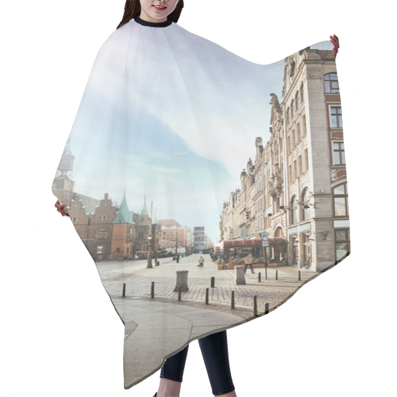 Personality  Blue Sky Over Pretty City Hair Cutting Cape