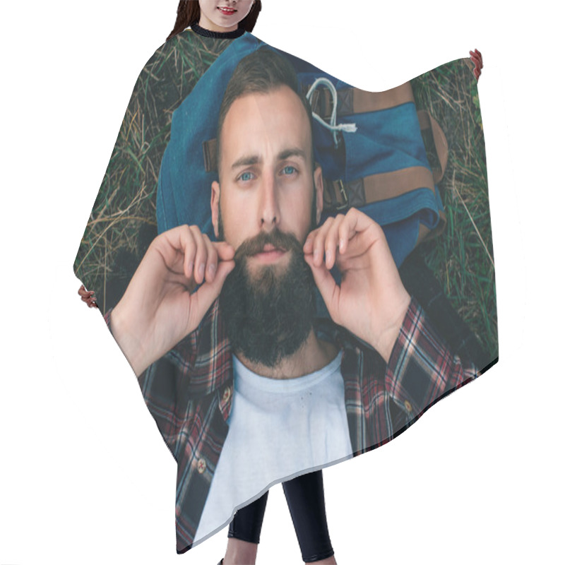 Personality  Bearded Man Lying On The Grass Hair Cutting Cape