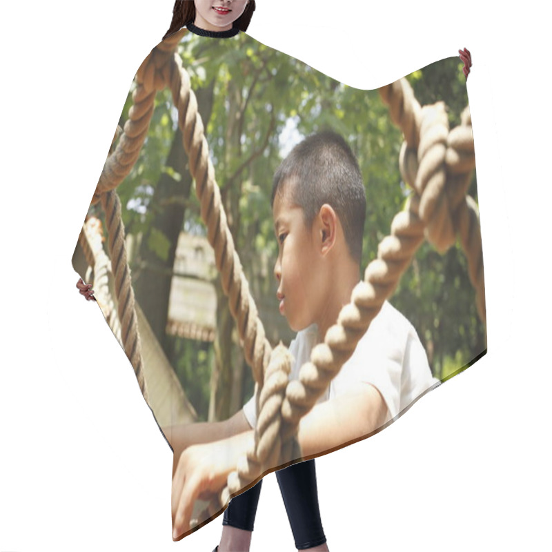 Personality  Japanese Boy Playing With Ropewalking (second Grade At Elementary School) Hair Cutting Cape