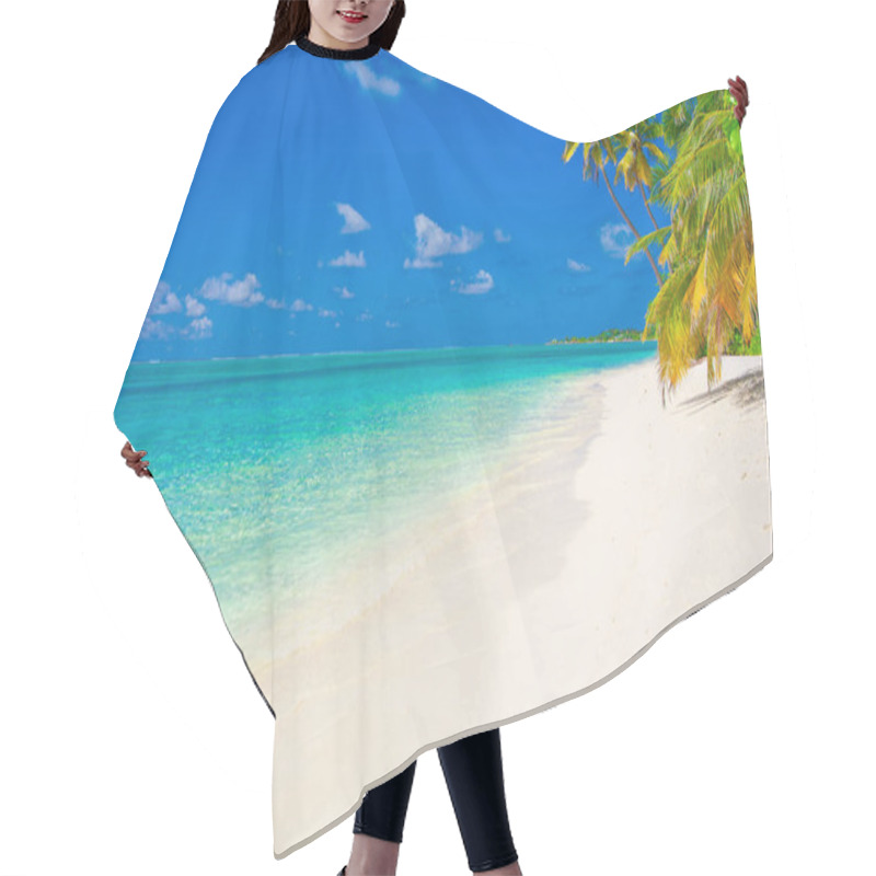 Personality  Holiday Paradise In The Beach Hair Cutting Cape