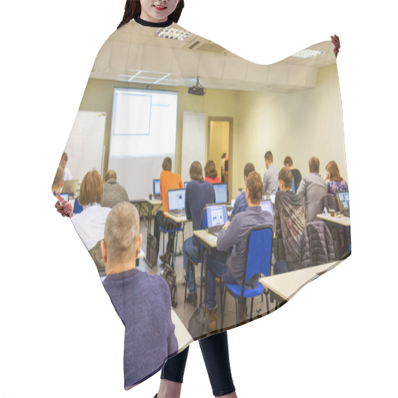 Personality  People Sitting Rear At The Computer Training Class Hair Cutting Cape