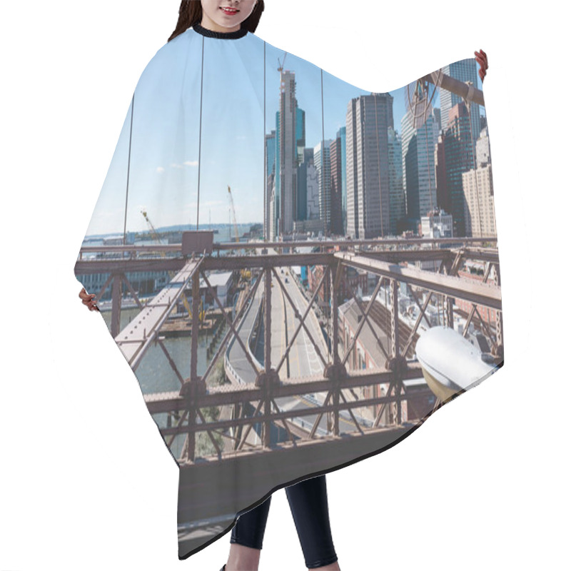 Personality  Urban Scene Of Manhattan From Brooklyn Bridge In New York, Usa Hair Cutting Cape