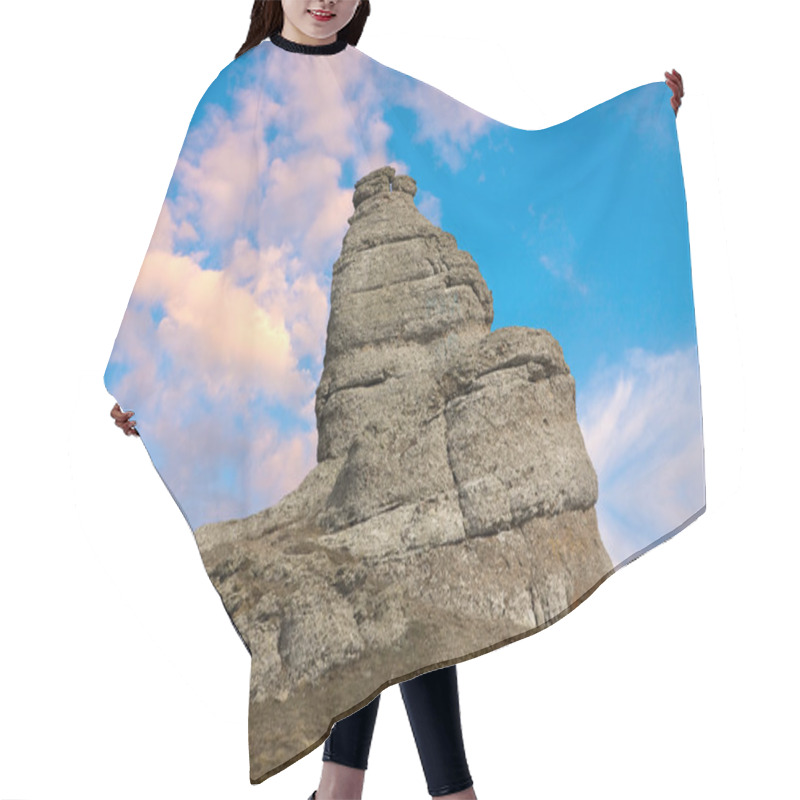 Personality  Mountain Rock Hair Cutting Cape