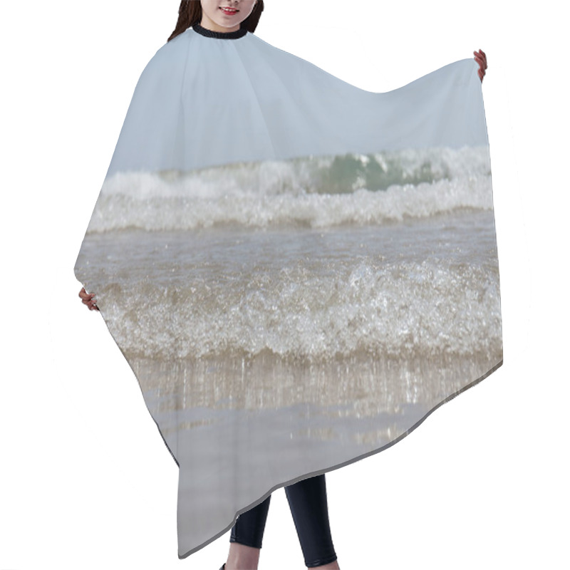 Personality  Selective Focus Of Wave On Wet Sandy Beach With Blue Sky At Background Hair Cutting Cape