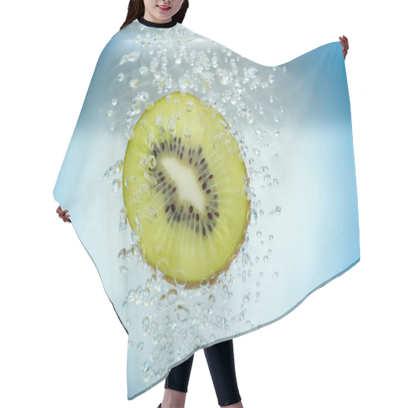 Personality  Kiwi Slice Hair Cutting Cape