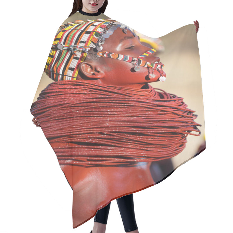 Personality  Dancing Samburu Girl Hair Cutting Cape