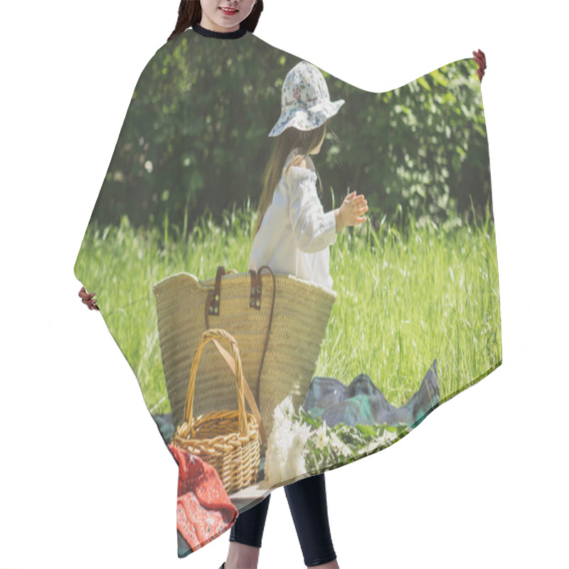 Personality  Little Girl On A Summer Picnic In Nature With Berries And Fruits Hair Cutting Cape