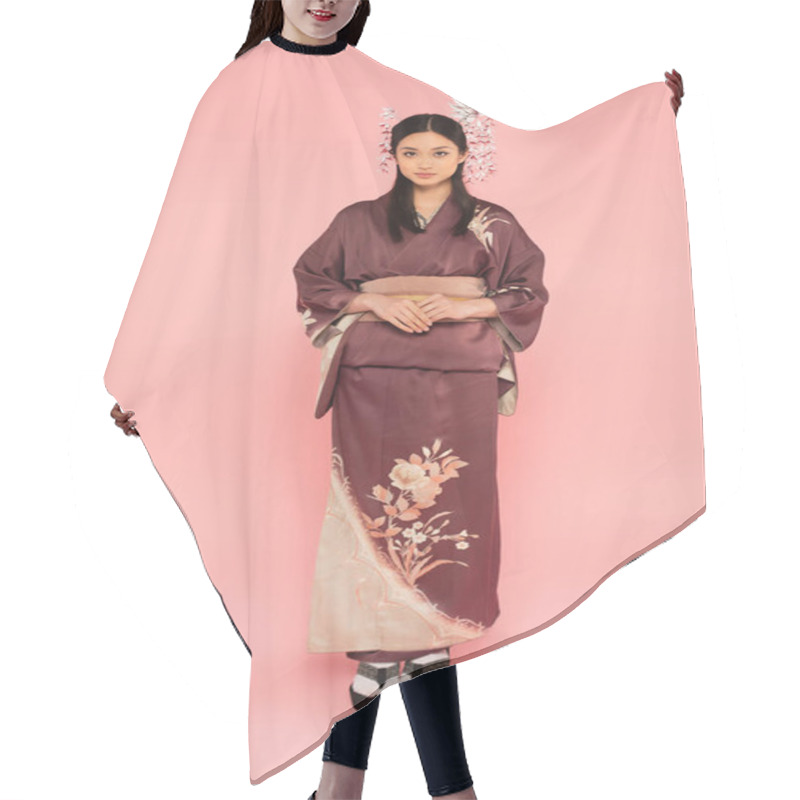 Personality  Full Length Of Asian Woman In Kimono And Flip Flops Looking At Camera On Pink Background Hair Cutting Cape