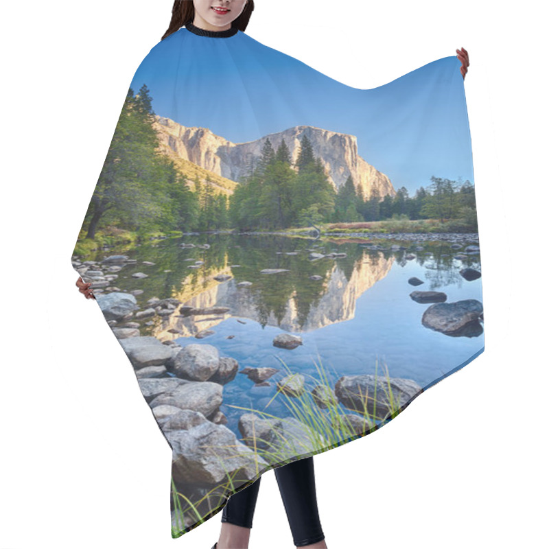 Personality  Yosemite Valley, Yosemite NP,  California, USA Hair Cutting Cape