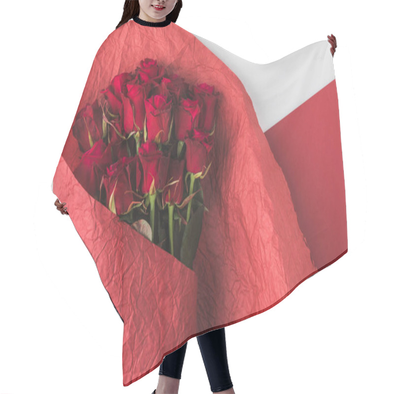 Personality  Top View Of Bouquet Of Roses In Red Wrapping Paper Isolated On White Hair Cutting Cape