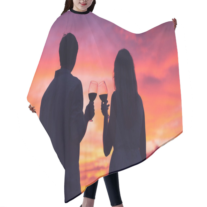 Personality  Silhouette Of Couple Drinking Wine At Sunset Hair Cutting Cape