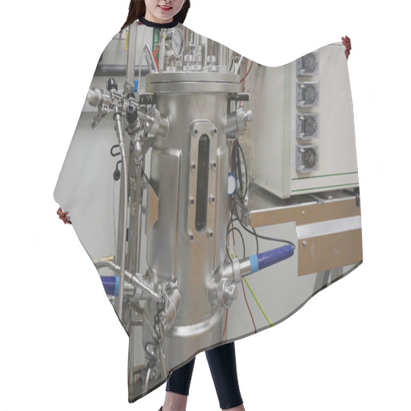 Personality  Stainless Steel Bioreactor Used In A Biotechnology Laboratory          Hair Cutting Cape