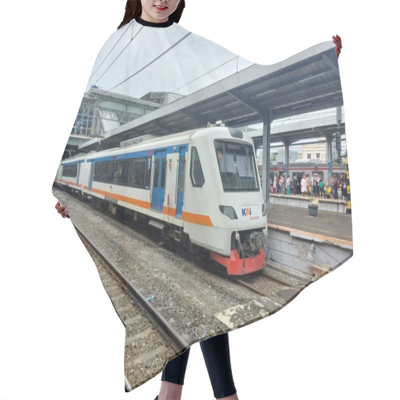 Personality  The Train Is Stopping At A Station In Jakarta Hair Cutting Cape