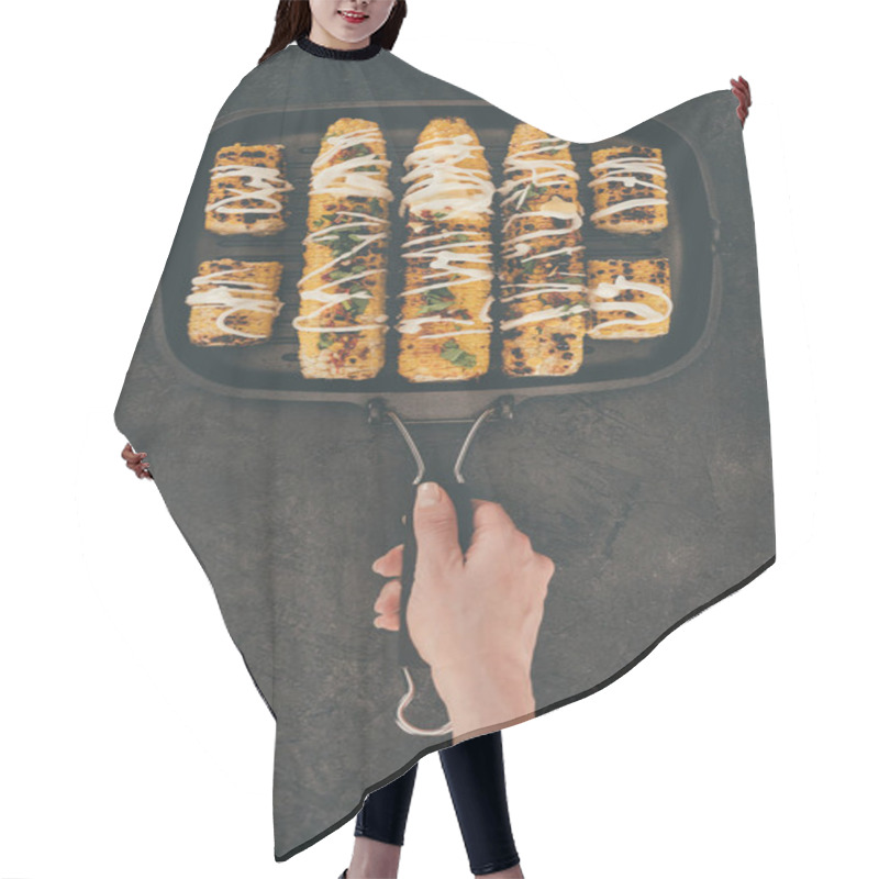 Personality  Woman Holding Grill Pan With Corn Hair Cutting Cape