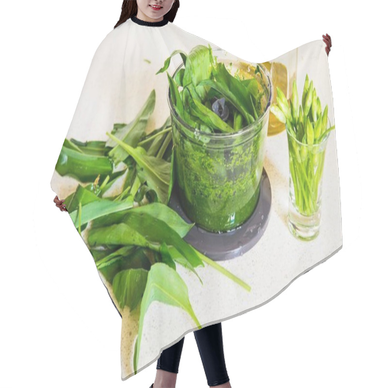 Personality  Bunch Leaf Of Bear Garlic, Healthy And Aromatic Plant For Preparing Green Pesto To Various Meal In Blender With Oil. Glass With Bear Garlic Flower. All On Kirchen Table Board. Hair Cutting Cape