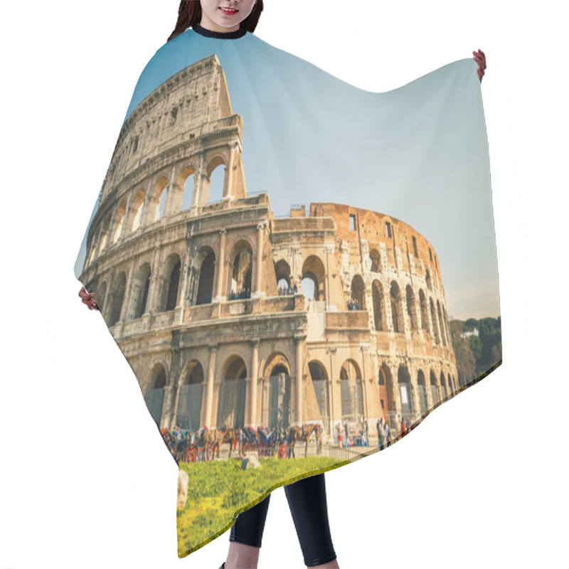 Personality  Coliseum In Rome Hair Cutting Cape