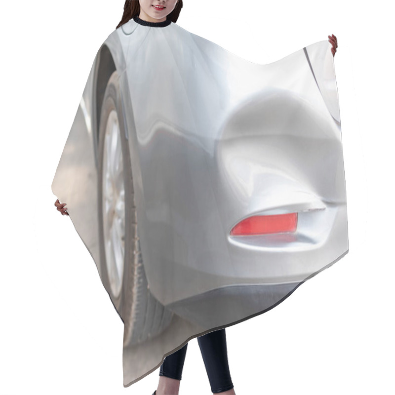 Personality  Backside Of New Silver Car Get Damaged By Accident Hair Cutting Cape